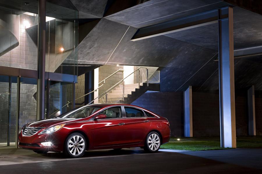  Hyundai Sonata 2010 года  (фото 90 из 162)
